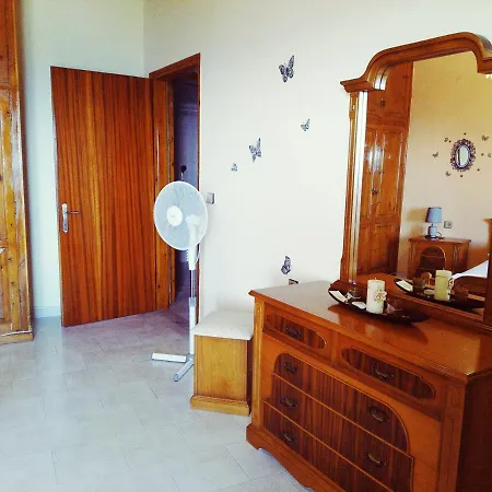 Traditional Panoramic Sea View House