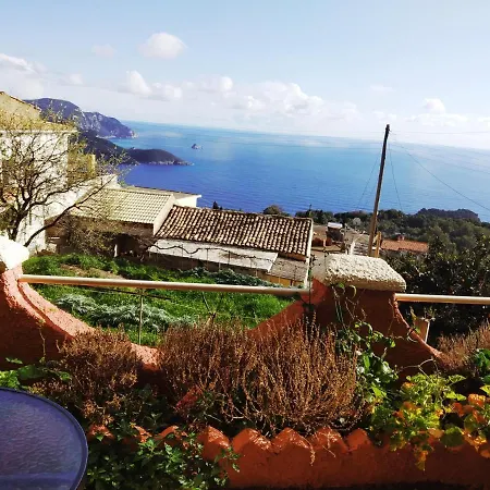 Traditional Panoramic Sea View House