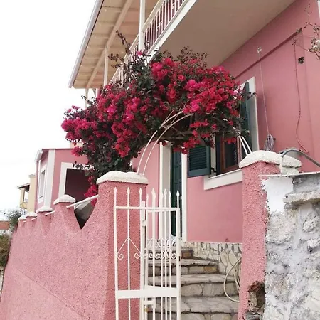 Traditional Panoramic Sea View House アパート *