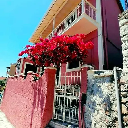Traditional Panoramic Sea View House